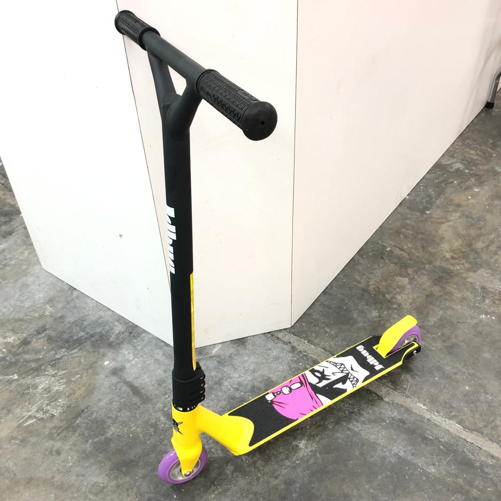 Retrospec Ripper-200 Kick Scooter (2 Colors)
