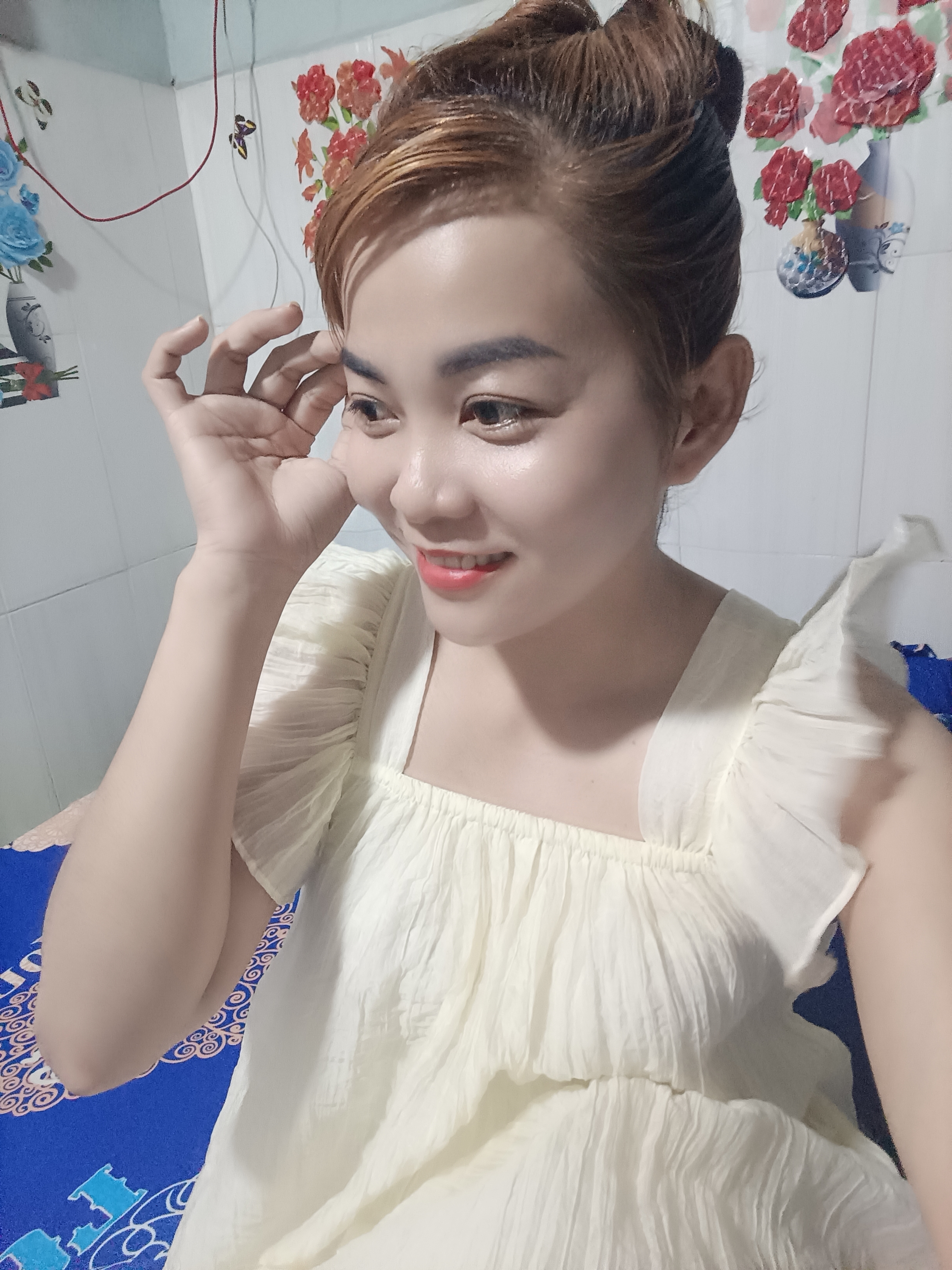 SHOP TIỆN LỢI TRÚC MAI